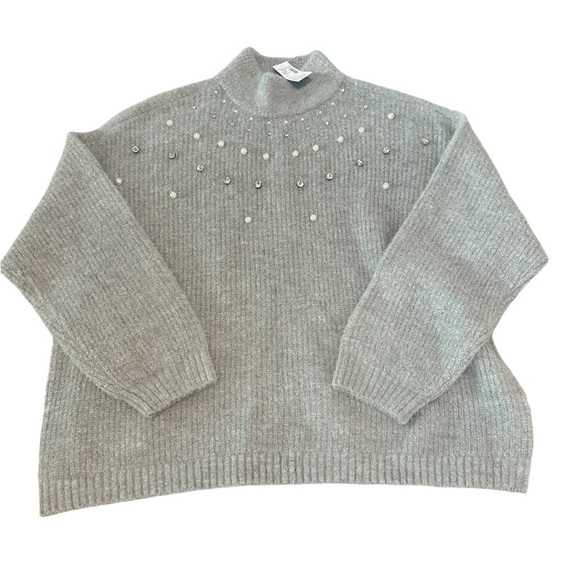 Maurice’s sweater pearl rhinestone embellished NWT gray size 1X plus relaxed fit - Picture 4 of 9